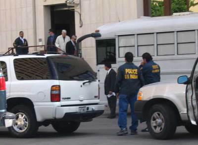 El anticastrista Posada Carriles sale en libertad bajo fianza y vuelve a Miami