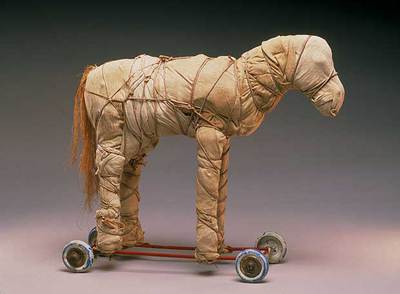 'Caballo de juguete envuelto' (1963), de Christo.