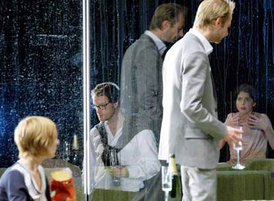Una escena del montaje de 'Hedda Gabler', de Thomas Ostermeier.