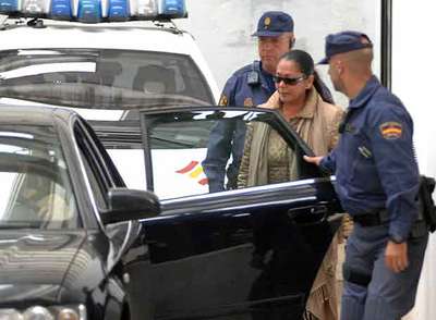 2007. PANTOJA, DETENIDA.