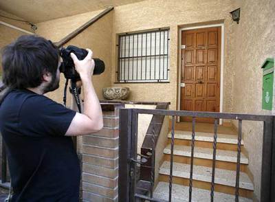 Entrada del piso en cuyo interior se halló el cuerpo de la mujer fallecida en 2001.