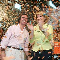 A VOTAR EL DOMINGO... A RAJOY