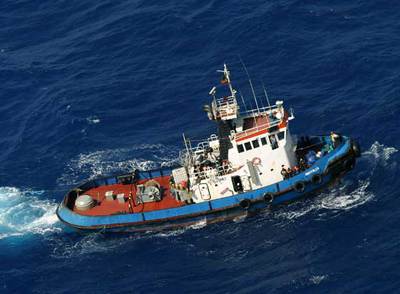 El  Montfalcó , fotografiado el pasado sábado cerca de Malta tras recoger a los inmigrantes.