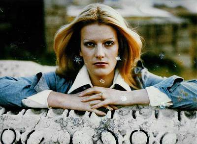 Erica Wills, la modelo que se convirtió en  la chica Martini  de la década de los setenta.