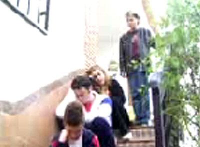  Muchos derechos y pocas obligaciones , de Francisco López Pérez, 53 años. Compagina un salón de peluquería con el teatro. Ha presentado 24 cortos.