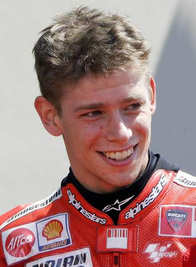 Casey Stoner, ayer tras conseguir la  pole. 