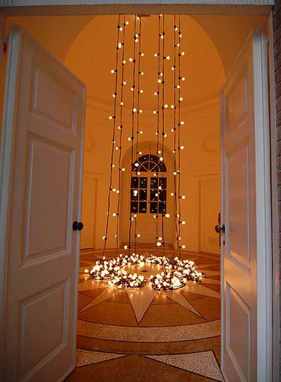  América,  de Félix González Torres, en el pabellón de América.