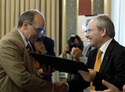 La Generalitat premia a un federalista convencido