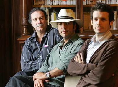 Los directores Víctor Gaviria, Alejandro González Iñárritu y Daniel Burman, el pasado lunes en la Casa de América de Madrid.