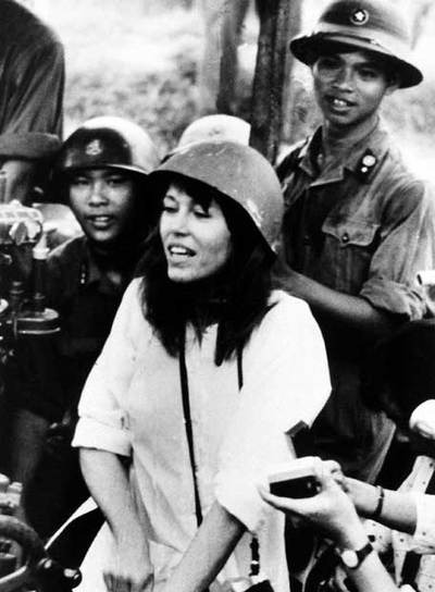 Jane Fonda, en un acto antibélico en Hanoi en 1972.