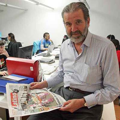 Luis Montero, de Perú, en la redacción de  Latino .