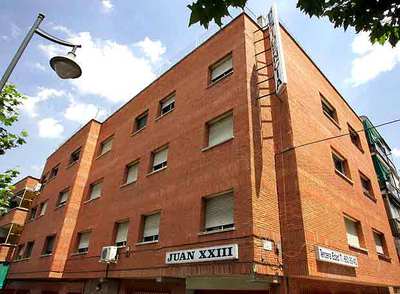 Fachada de la residencia privada de ancianos Juan XXIII.