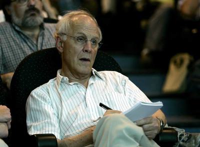 David Gross, en una de las charlas del congreso.