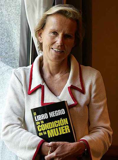 La periodista Christine Ockrent.