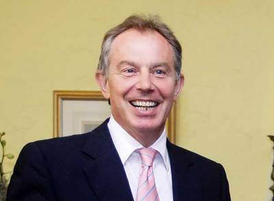 Tony Blair aprende a mandar SMS