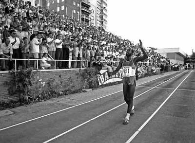El viejo estadio de Vallehermoso cierra sus pistas