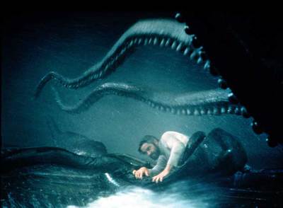 Un momento de  20.000 leguas de viaje submarino. 