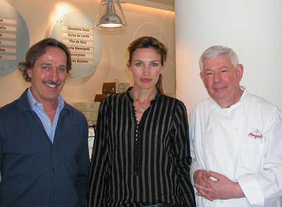 Roberto Torretta, Nieves Álvarez y Angelo Corvitto.