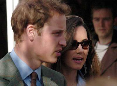 Guillermo de Inglaterra y Kate Middleton, el pasado febrero en las carreras.
