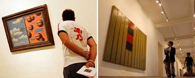 A la izquierda,  Cascabeles rosas, cielos en jirones,  de René Magritte; a la derecha,  Ukbar,  de Sean Scully.