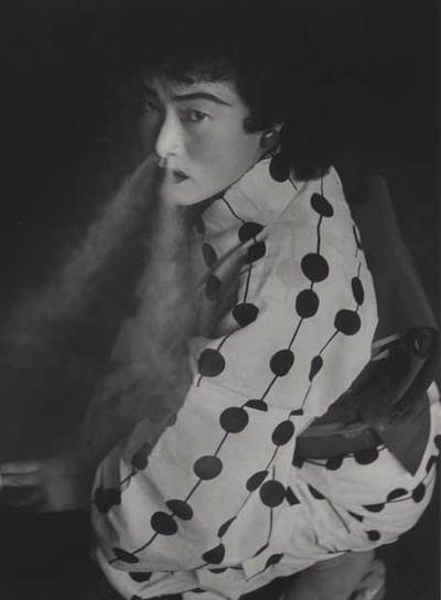 'Prostituta, Nagoya' (1958), de Shomei Tomatsu.
