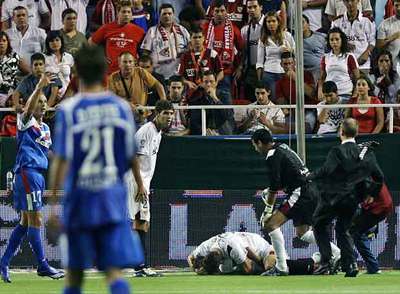 Puerta, desplomado, en el partido contra el Getafe.