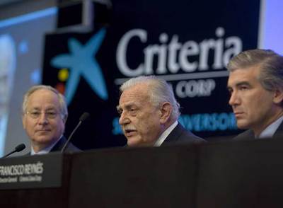 Juan María Nin, Ricard Fornesa y Francisco Reynés, en la presentación de la nueva Criteria.