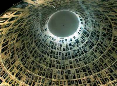 Cúpula del Salón de los Nombres del Museo del Holocausto de Jerusalén.