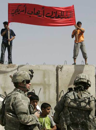 PRIMERA MANIFESTACIÓN CONTRA EL MURO DE BAGDAD