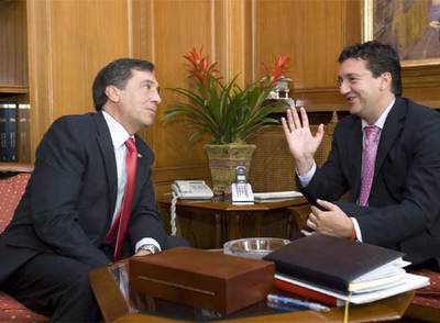 Primera reunión institucional de Lazcoz y Agirre