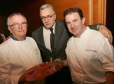 Arzak, Alain Ducasse y Martín Berasategi en una edición anterior de las jornadas.