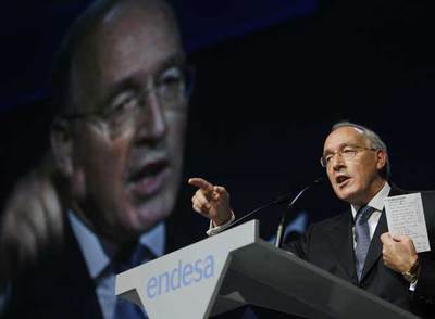 Manuel Pizarro se dirige a los accionistas de Endesa durante la junta extraordinaria del pasado 26 de septiembre.