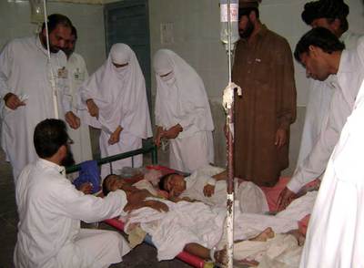 Combates entre el Ejército paquistaní y grupos islamistas causan 175 muertos