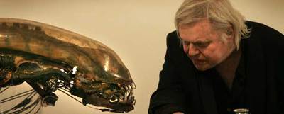 La cabeza fálica de 'Alien' se exhibe en Valencia