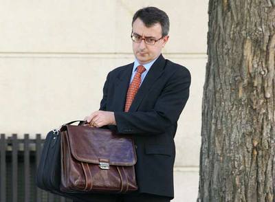 MANOS LIMPIAS SE ENSUCIÓ A SÍ MISMA