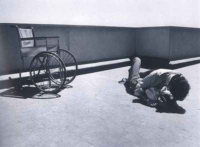 Fotográfia  Aprieto,  de Jorge Rueda.