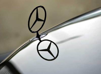 La conocida 'estrella' de Mercedes continúa siendo una de las señales de identidad de los automóviles de lujo.