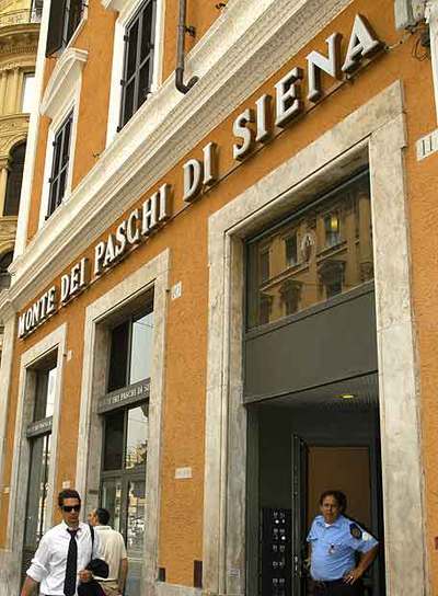 Oficina de Monte dei Paschi en Roma.