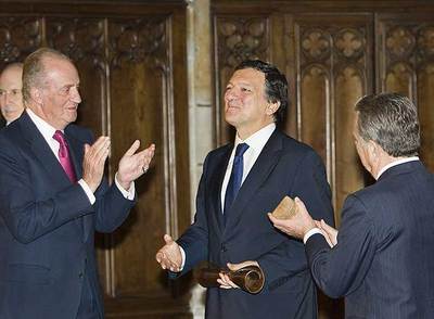 EL III PREMIO INTERNACIONAL CONDE DE BARCELONA PARA EL PRESIDENTE DE LA COMISIÓN EUROPEA