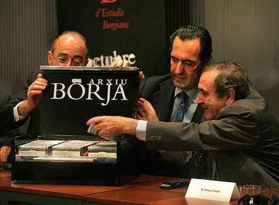 Jaime de Marichalar, en el centro, con el editor Eliseu Clement, a la derecha.