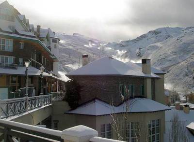 Sierra Nevada abrirá sus pistas el 1 de diciembre