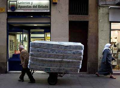 Calle del Carme de Barcelona: ¿hacia qué pasado van? ¿De qué futuro vienen?