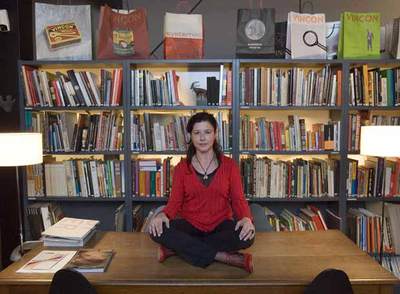 La diseñadora Pati Núñez, en su estudio.