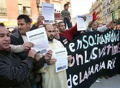 Magrebíes de Russafa, contra la "barbarie" terrorista