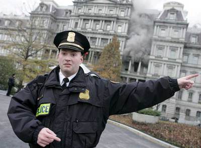 FUEGO EN LA OFICINA DE CHENEY