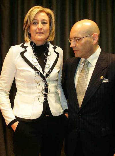 Elisa Beni y Javier Gómez Bermúdez, en la presentación del libro.