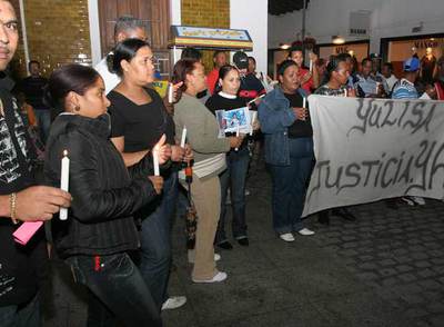 Dominicanos residentes en Lanzarote exigen en la calle que se encuentre al culpable de la muerte de Yuliza.