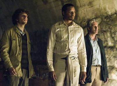 De izquierda a derecha, Jesse Eisenberg, Terrence Howard y Richard Gere en  La sombra del cazador. 