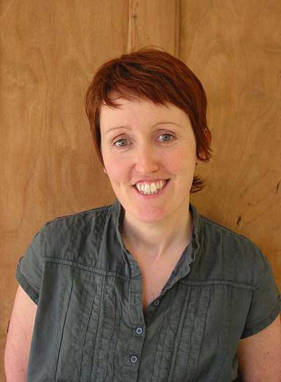 La escritora Catherine O'Flynn.