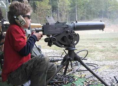 Imagen del reportaje  ¡Papi, cómprame un Kaláshnikov!  